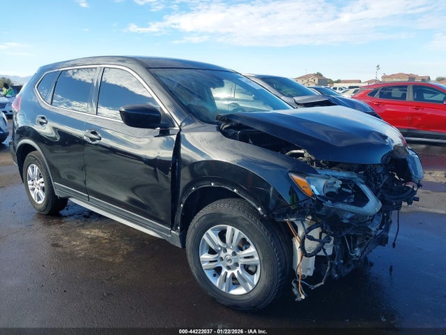 Nissan ROGUE S 2019 JN8AT2MT7KW503749 Image 1