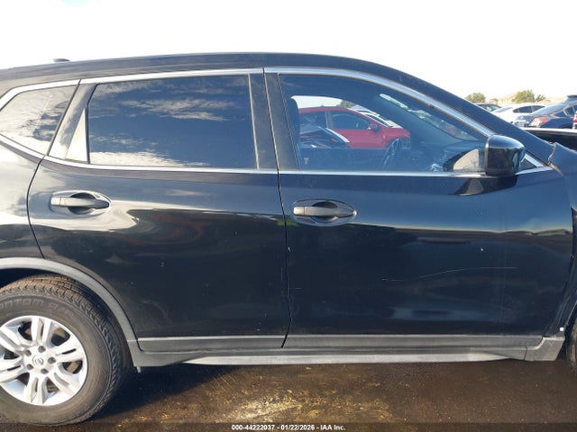 Nissan ROGUE S 2019 JN8AT2MT7KW503749 Image 14
