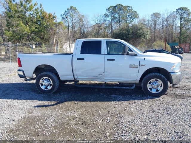 Продажа на аукционе авто 2018 Ram 2500 Tradesman  4x4 6'4 Box, vin: 3C6UR5CJ7JG341330, номер лота: 44222039