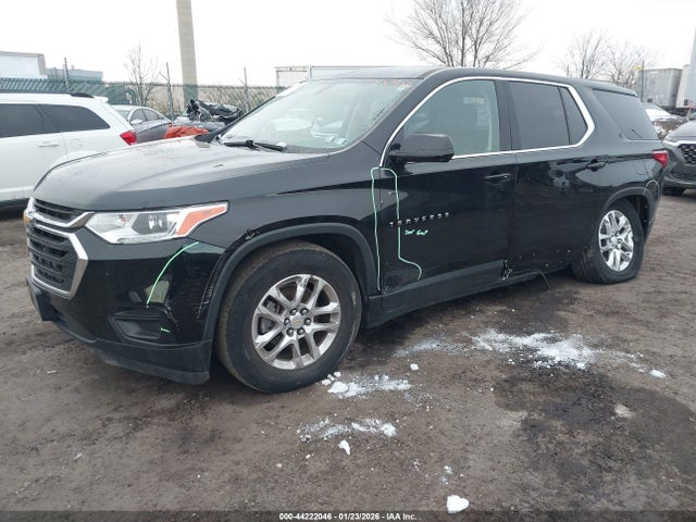 1GNEVFKW5LJ270956 Chevrolet Traverse Awd Ls