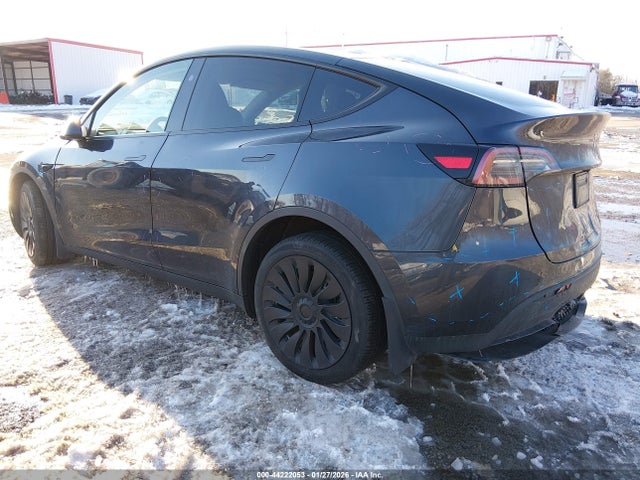 2024 TESLA MODEL Y 7SAYGDEEXRA274363 Photo 2