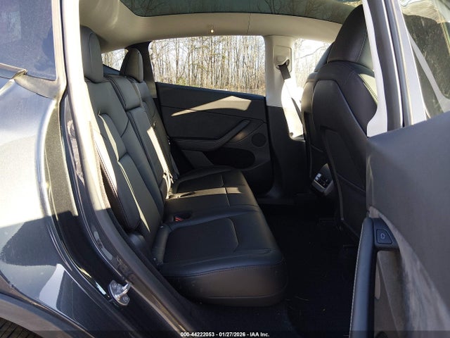 2024 TESLA MODEL Y 7SAYGDEEXRA274363 Photo 7
