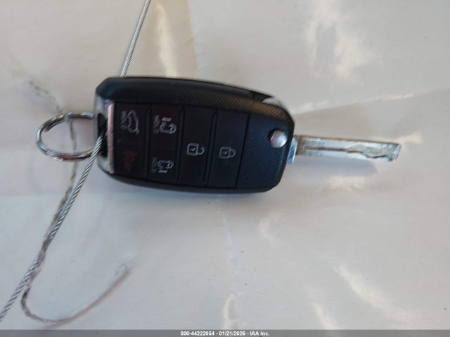 Продаж на аукціоні авто 2019 Kia Sedona Lx, vin: KNDMB5C16K6551398, номер лоту: 44222054