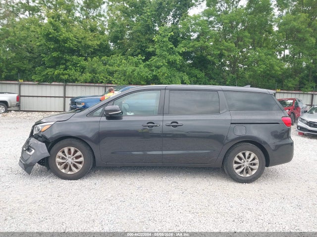 Продаж на аукціоні авто 2019 Kia Sedona Lx, vin: KNDMB5C16K6551398, номер лоту: 44222054