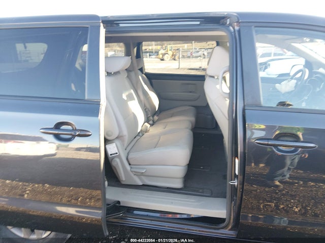 Продаж на аукціоні авто 2019 Kia Sedona Lx, vin: KNDMB5C16K6551398, номер лоту: 44222054