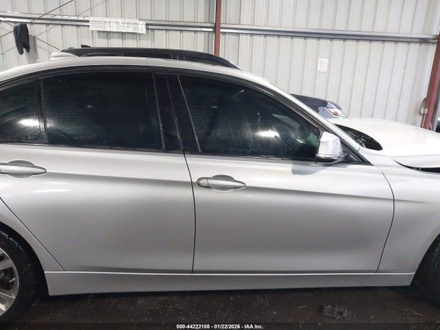 Продаж на аукціоні авто 2016 Bmw 328i, vin: WBA8E9G53GNT88099, номер лоту: 44222108