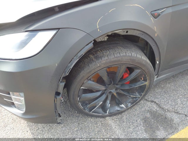2018 TESLA MODEL X 5YJXCBE26JF090821 Photo 5