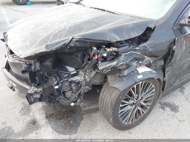 3KPF54AD0RE705695 KIA Forte Gt-line