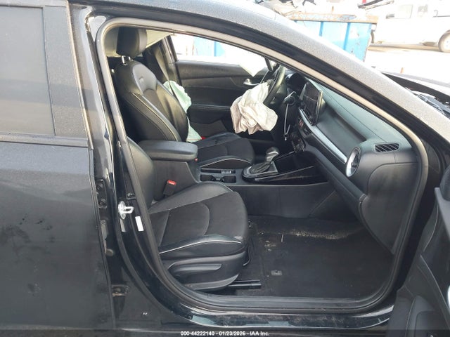 3KPF54AD0RE705695 KIA Forte Gt-line