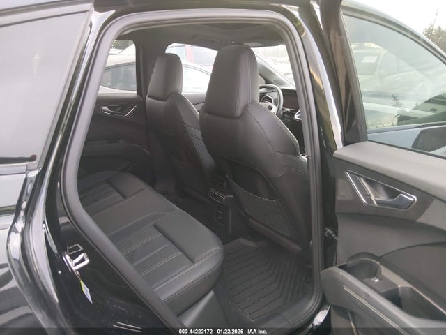 WA132BFZXNP016563 Audi Q4 Sportback E-tron Premium Plus 50 Quattro