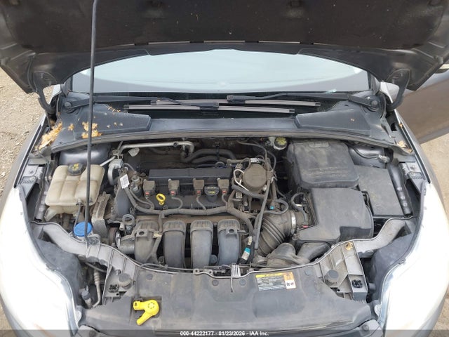 1FADP3K24EL185792 Ford FOCUS SE
