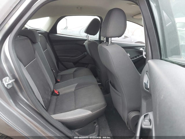 1FADP3K24EL185792 Ford FOCUS SE