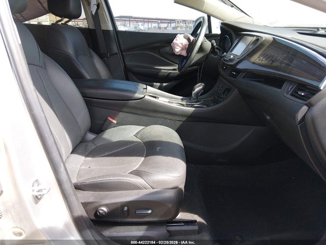 Buick Envision Awd Essence 2019 LRBFX2SA7KD000935 Image 5