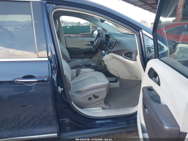 2C4RC1EG6HR531439 Chrysler Pacifica Touring-l Plus