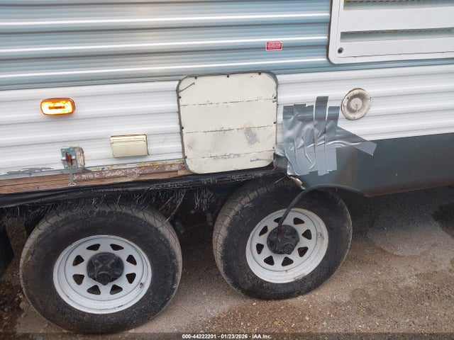 4X4TSMC27JA320594 Forest River Salem 27d