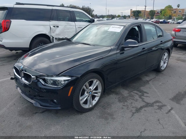 2018 BMW 320I WBA8E1G53JNU89541 Photo 1