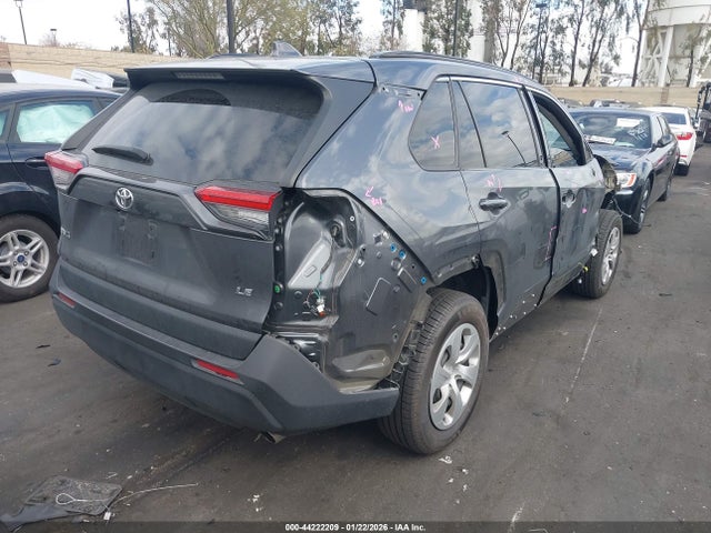 Toyota RAV4 LE 2021 2T3H1RFV8MW111677 Image 4