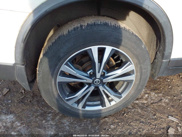 JN8AT2MV3KW393266 Nissan ROGUE SV