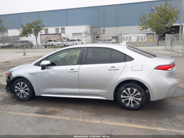 Toyota Corolla Hybrid Le 2021 JTDEAMDE4MJ013074 Image 15