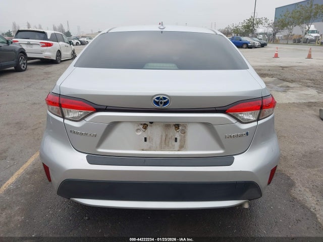 Toyota Corolla Hybrid Le 2021 JTDEAMDE4MJ013074 Image 17