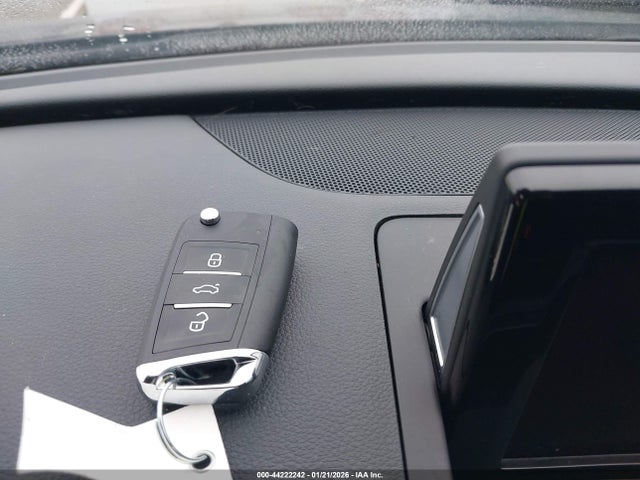 2018 AUDI Q3 WA1HCCFSXJR005654 Photo 10