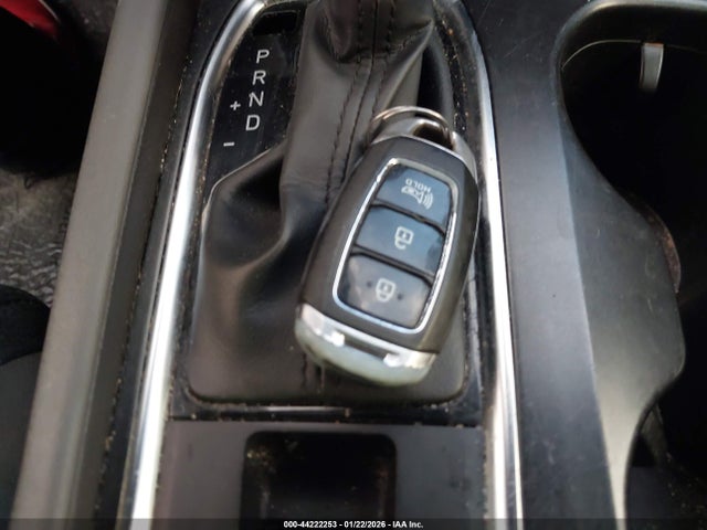 5NMS33AD2LH223406 Hyundai Santa Fe Sel