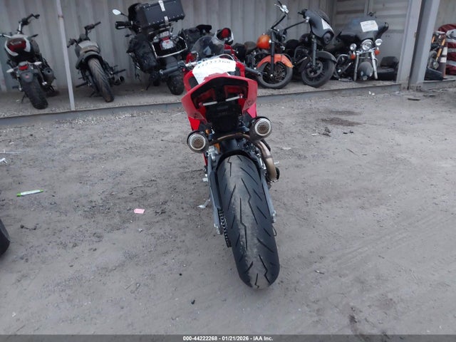 ZDMHAU8T7SB001356 Ducati Panigale V2/v2 S