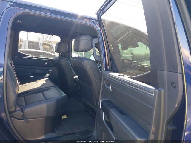 Toyota Tundra Platinum 2024 5TFNA5ABXRX037254 Image 8