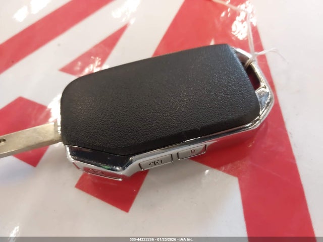KNDJ23AU1P7886770 KIA SOUL LX