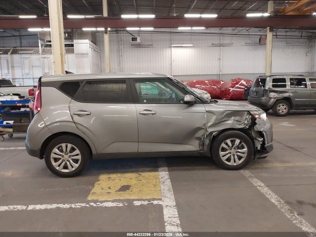 KNDJ23AU1P7886770 KIA SOUL LX