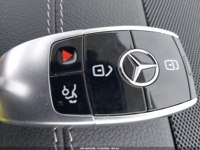 2017 Mercedes-benz E 300 მანქანა იყიდება აუქციონზე, vin: WDDZF4JB8HA260915, აუქციონის ნომერი: 44222298