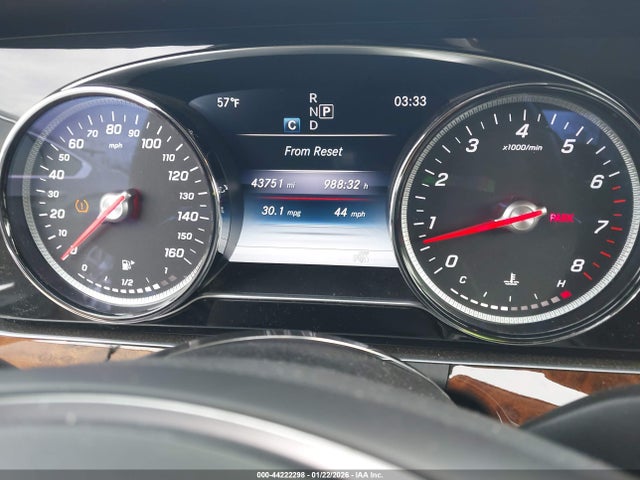 2017 Mercedes-benz E 300 მანქანა იყიდება აუქციონზე, vin: WDDZF4JB8HA260915, აუქციონის ნომერი: 44222298