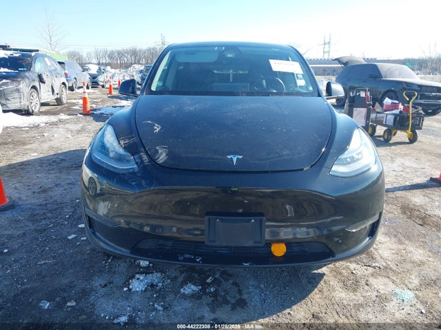 44222308 :رقم المزاد ، 7SAYGAEE9NF378905 vin ، 2022 Tesla Model Y Long Range Dual Motor All-wheel Drive مزاد بيع