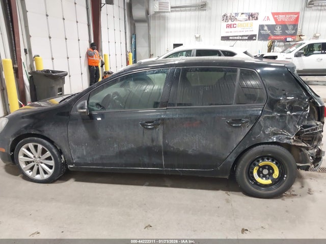 2014 Volkswagen Golf 2.0l Tdi მანქანა იყიდება აუქციონზე, vin: WVWDM7AJ8EW010043, აუქციონის ნომერი: 44222311