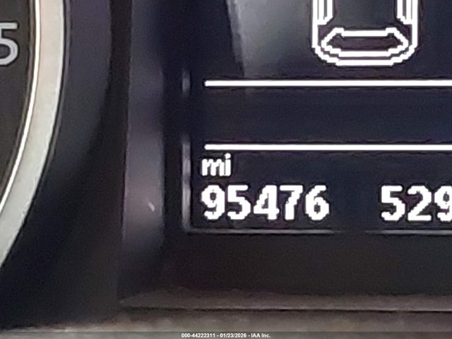 2014 Volkswagen Golf 2.0l Tdi მანქანა იყიდება აუქციონზე, vin: WVWDM7AJ8EW010043, აუქციონის ნომერი: 44222311