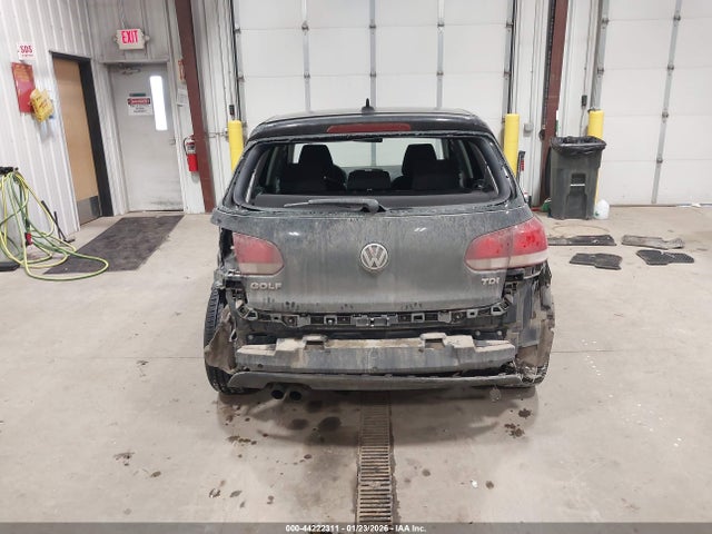2014 Volkswagen Golf 2.0l Tdi მანქანა იყიდება აუქციონზე, vin: WVWDM7AJ8EW010043, აუქციონის ნომერი: 44222311