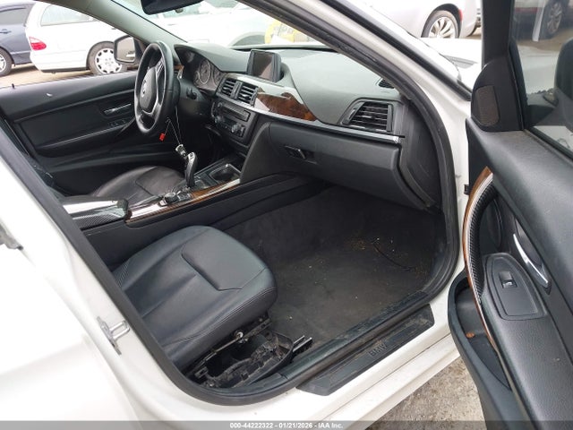 2015 BMW 328I WBA3C1C57FK124441 Photo 4