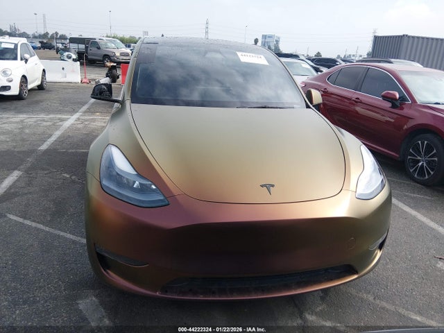 2023 Tesla Model Y Performance Dual Motor All-wheel Drive მანქანა იყიდება აუქციონზე, vin: 7SAYGDEF6PF863340, აუქციონის ნომერი: 44222324