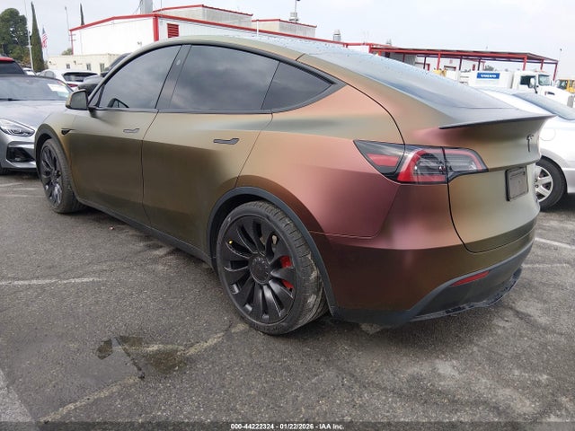 2023 Tesla Model Y Performance Dual Motor All-wheel Drive მანქანა იყიდება აუქციონზე, vin: 7SAYGDEF6PF863340, აუქციონის ნომერი: 44222324