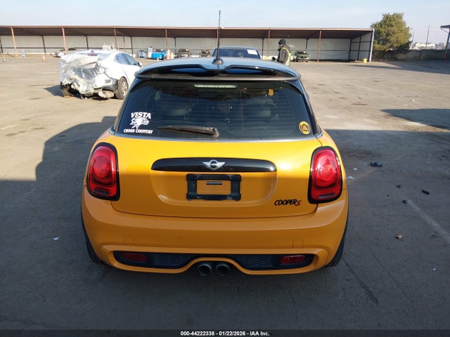 Mini Hardtop Cooper S 2015 WMWXP7C5XF2A60973 Image 17