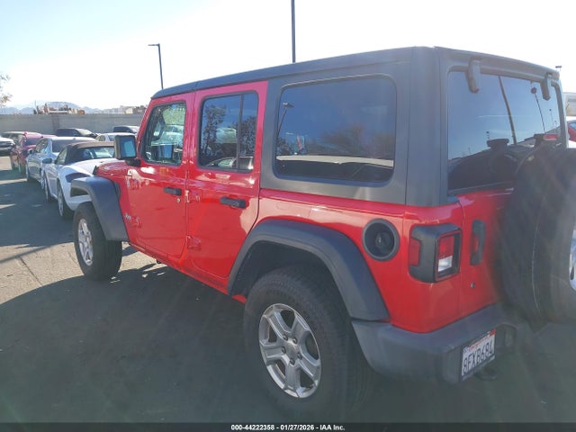 1C4HJXDG3JW122592 Jeep Wrangler Unlimited Sport S 4x4