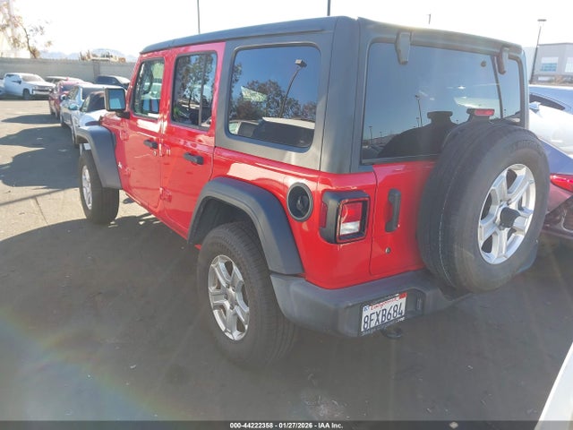 1C4HJXDG3JW122592 Jeep Wrangler Unlimited Sport S 4x4