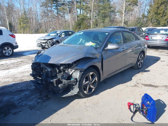 KMHLS4AG2PU462584 Hyundai ELANTRA SEL