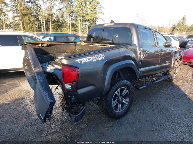 3TMCZ5AN0JM151526 Toyota Tacoma Trd Sport