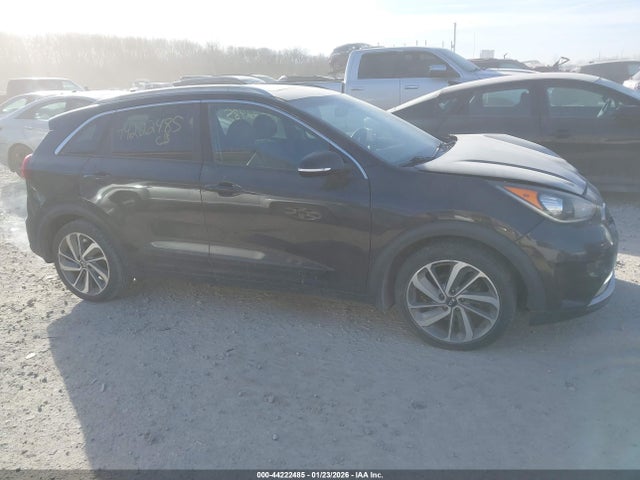 Продаж на аукціоні авто 2017 Kia Niro Touring, vin: KNDCE3LC2H5071883, номер лоту: 44222485