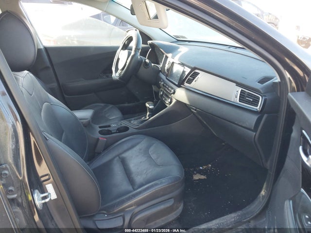 Продаж на аукціоні авто 2017 Kia Niro Touring, vin: KNDCE3LC2H5071883, номер лоту: 44222485