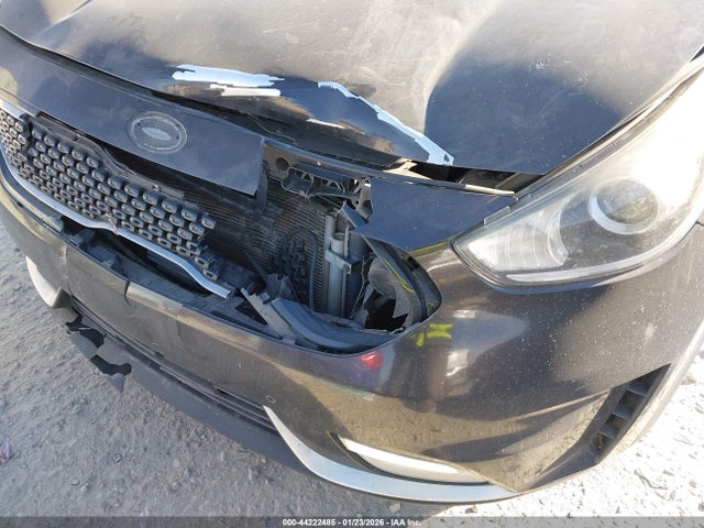 Продаж на аукціоні авто 2017 Kia Niro Touring, vin: KNDCE3LC2H5071883, номер лоту: 44222485