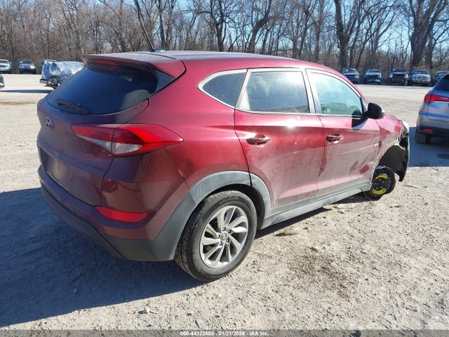 2016 Hyundai Tucson Se მანქანა იყიდება აუქციონზე, vin: KM8J23A47GU205248, აუქციონის ნომერი: 44222488