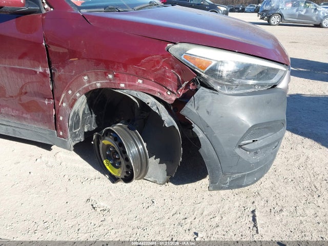 2016 Hyundai Tucson Se მანქანა იყიდება აუქციონზე, vin: KM8J23A47GU205248, აუქციონის ნომერი: 44222488