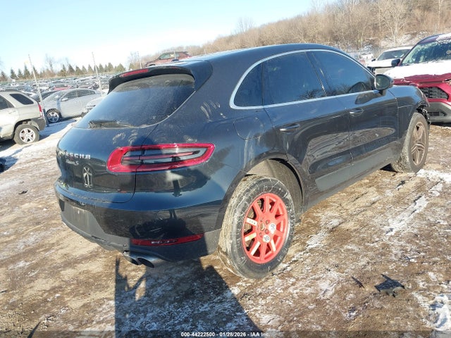 2018 PORSCHE MACAN WP1AB2A56JLB30898 Photo 3